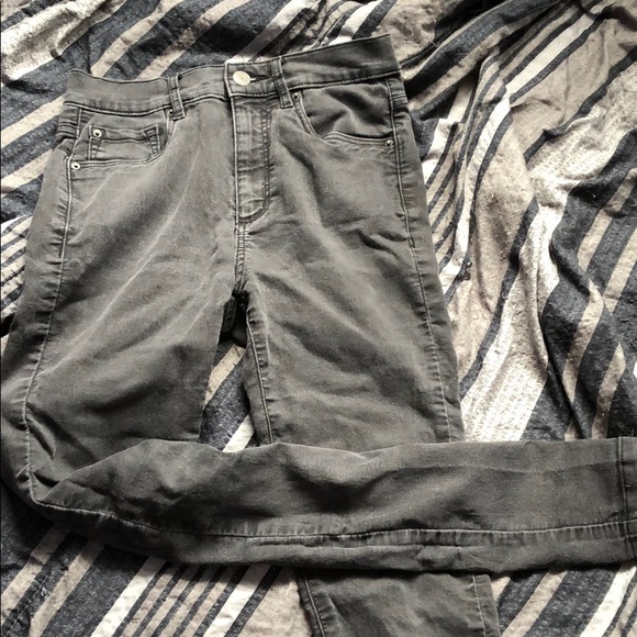 garage stretchy high rise skinny jean